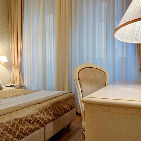 Hotel La Locanda Volterra Luaran gambar