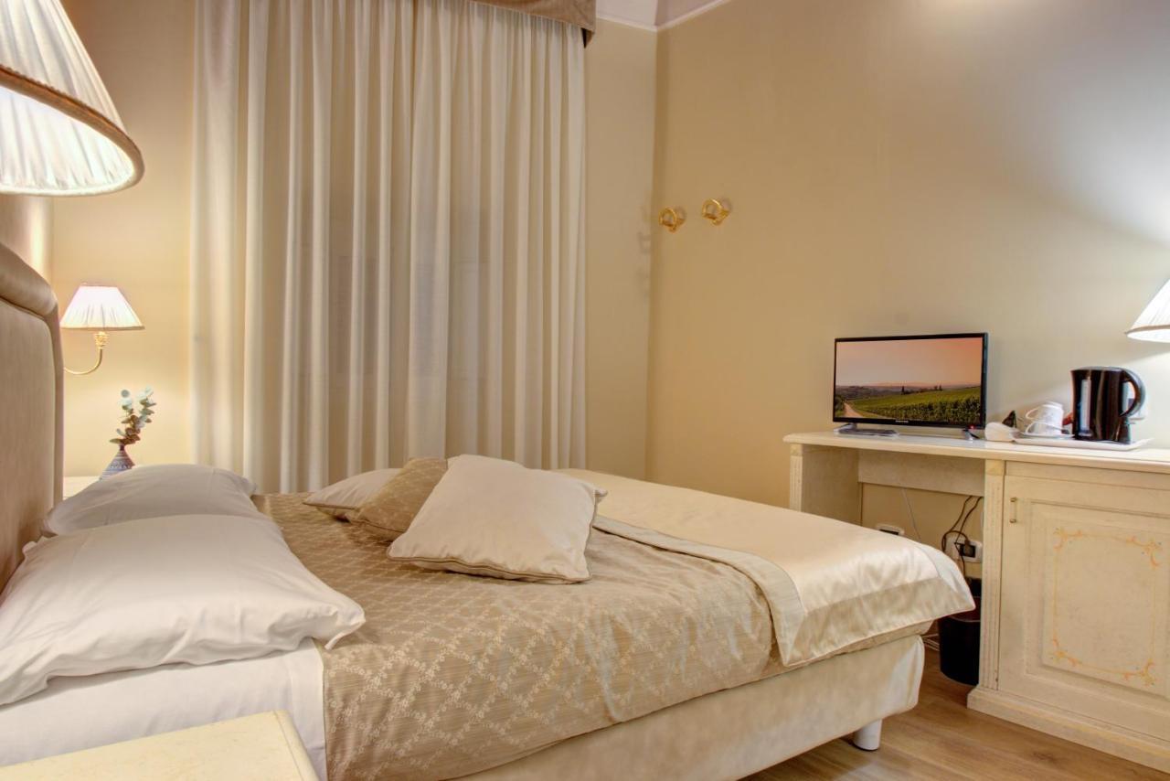 Hotel La Locanda Volterra Luaran gambar