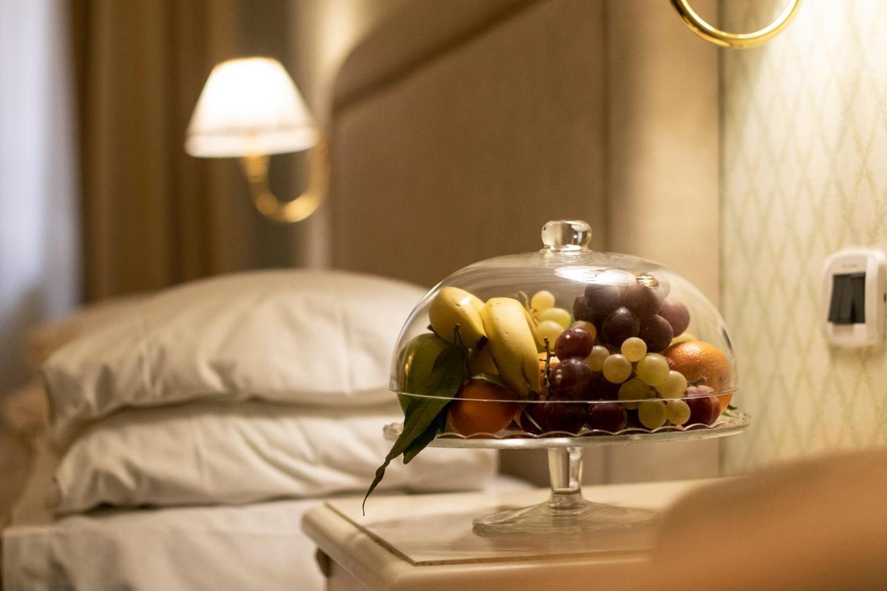 Hotel La Locanda Volterra Luaran gambar